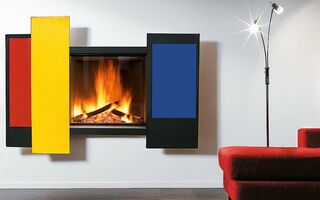 Pourquoi le Chromifocus ? Parce qu’il fallait donner des couleurs au monde que nous vivons, parce que si le luxe n'est pas un plaisir, le plaisir des couleurs est un luxe dont il ne faut pas se priver, parce qu’enfin nous avions simplement envie de créer une façade coulissante, polychrome, chaleureuse et cordiale, en révérence à Piet Mondrian.